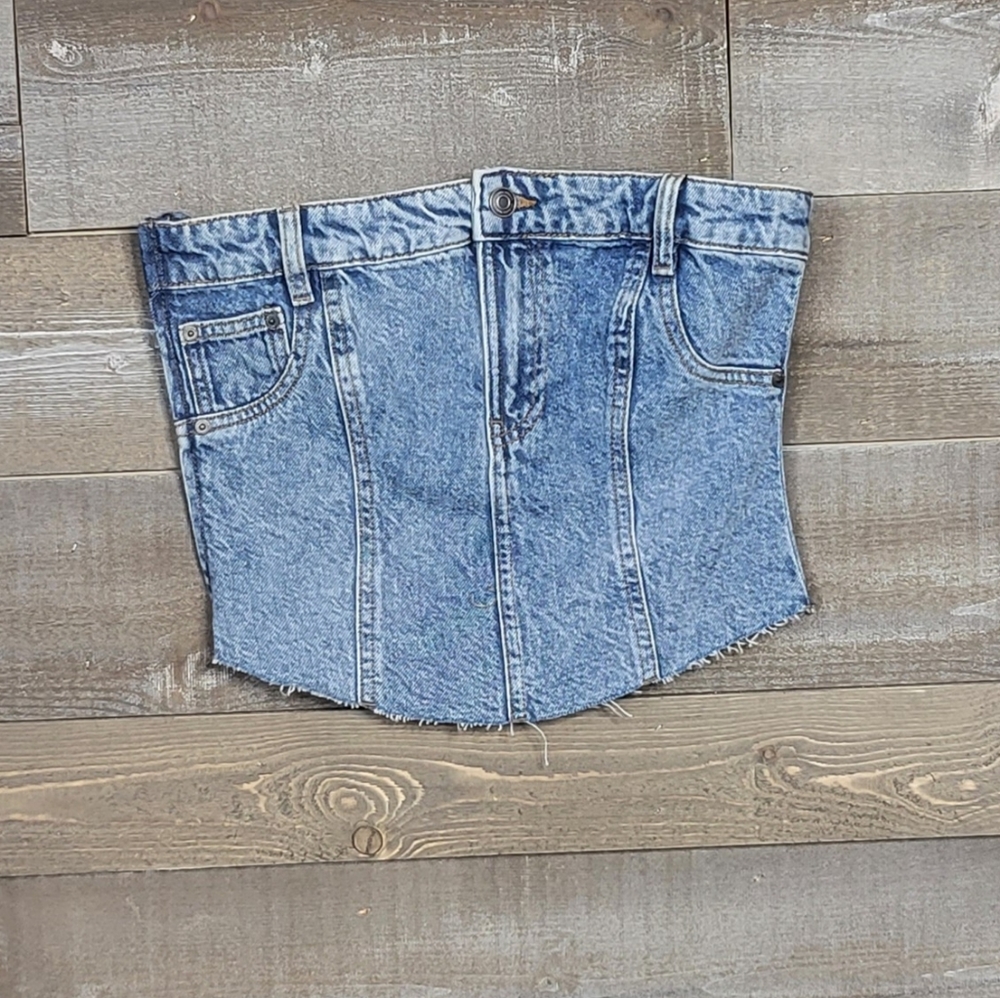 NWT Zara The Jean Top In Medium Blue Raw Edge Hem Denim Corset Style